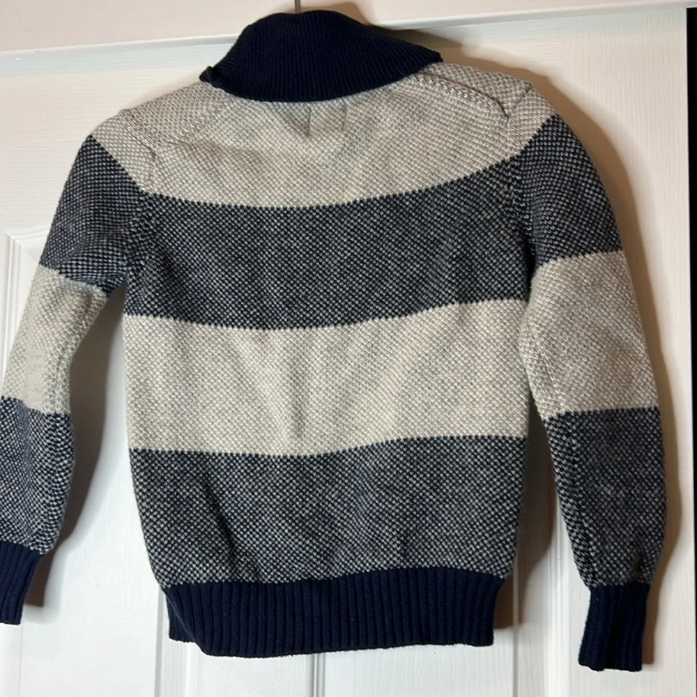 Gap button up sweater - Kids Med (8)